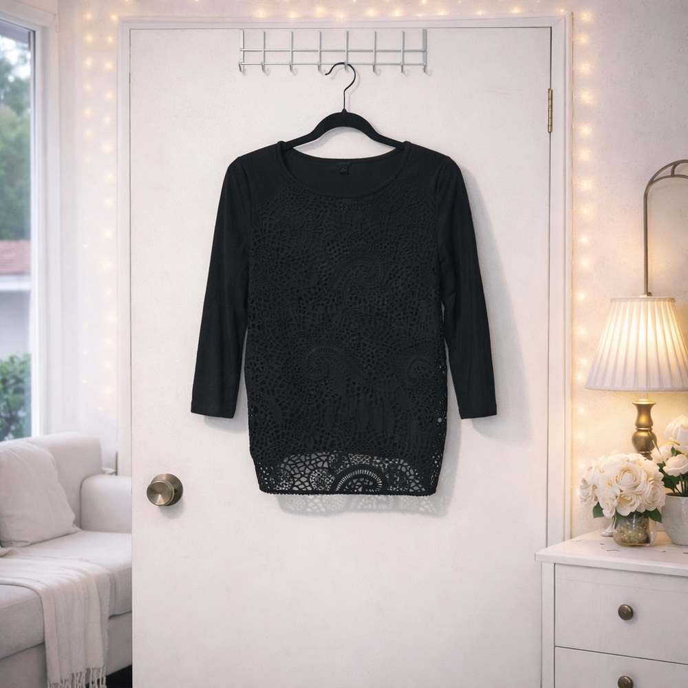 ✨ Ann Taylor 100% Linen & Lace Black Blouse | Lightweight Top Size M